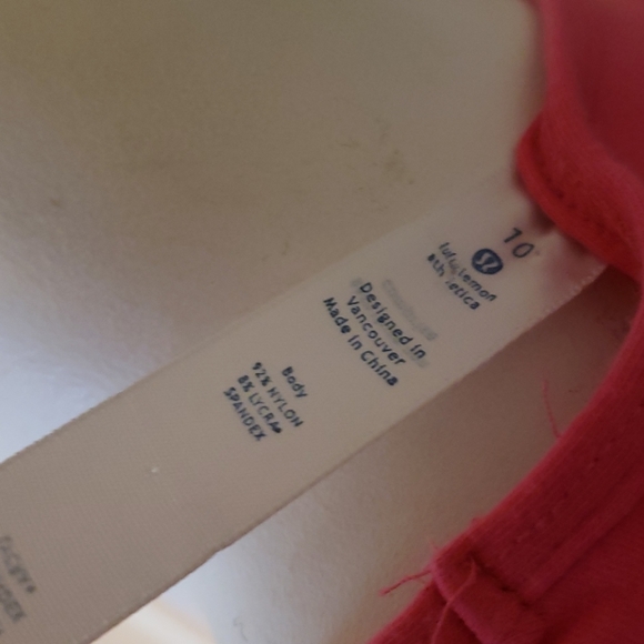 Lululemon TBack Tank - Picture 4 of 4